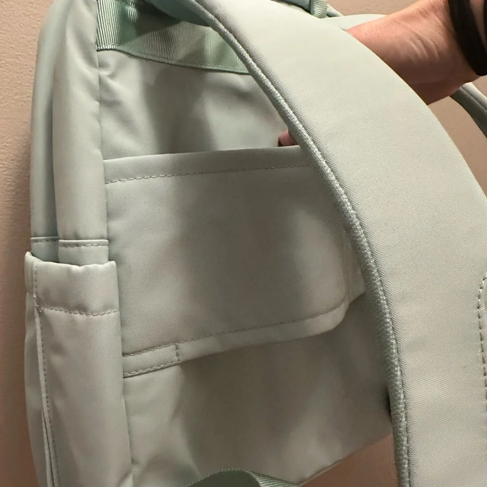 Open Story NWT Signature 16